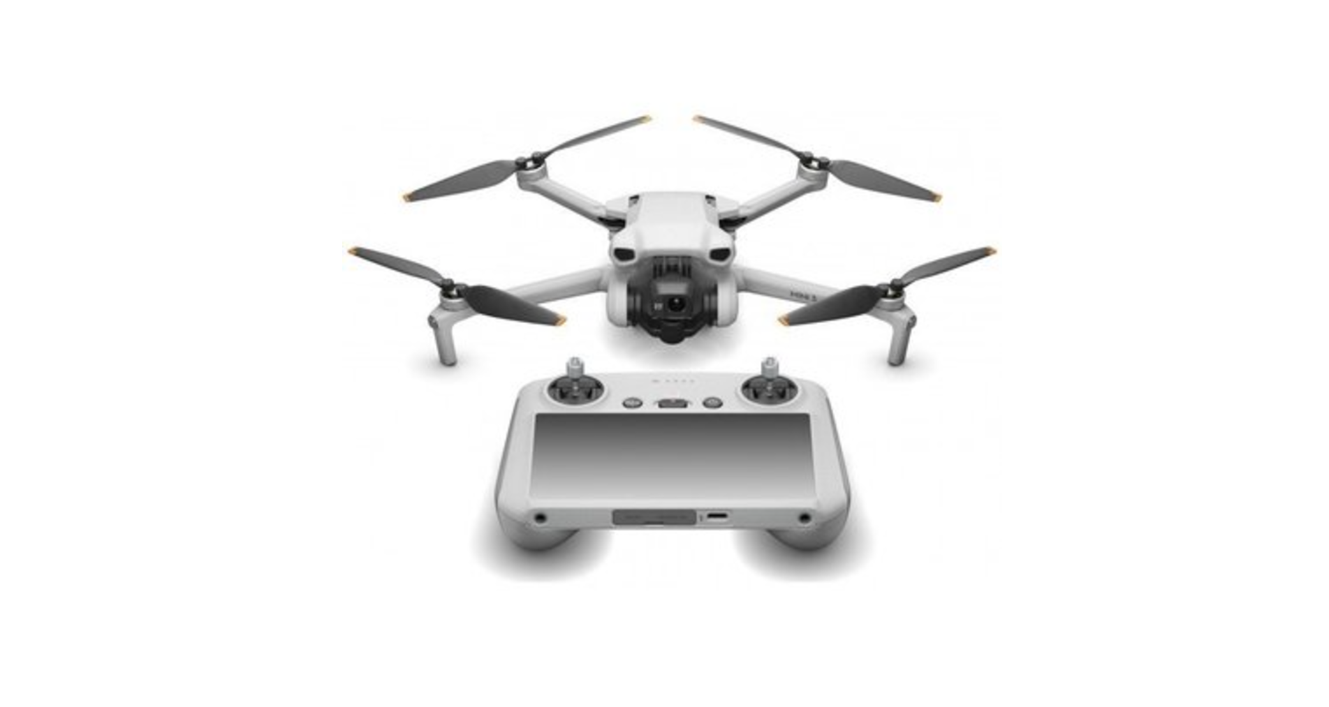 DJI Mini 3 в полете над горами